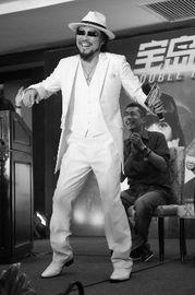 张菲搞笑电影,搞笑电影中的欢乐时光